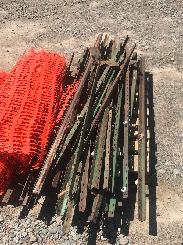 Pallet Of Fence Stakes & Construction Fencing