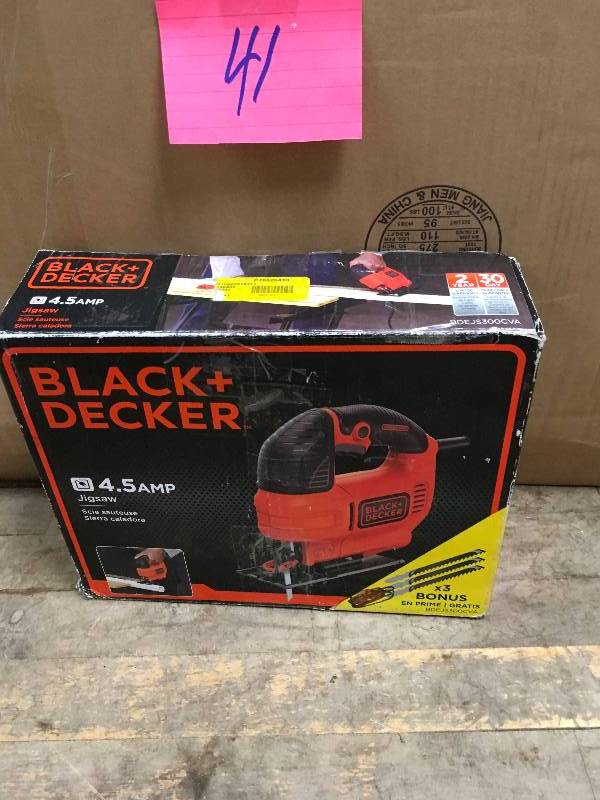 lot 41 image: Black & Decker BDEJS300C 4.5 Amp Jigsaw