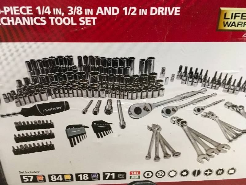 lot 52 image: Husky H230MTS Mechanics Tool Set (230-Piece)