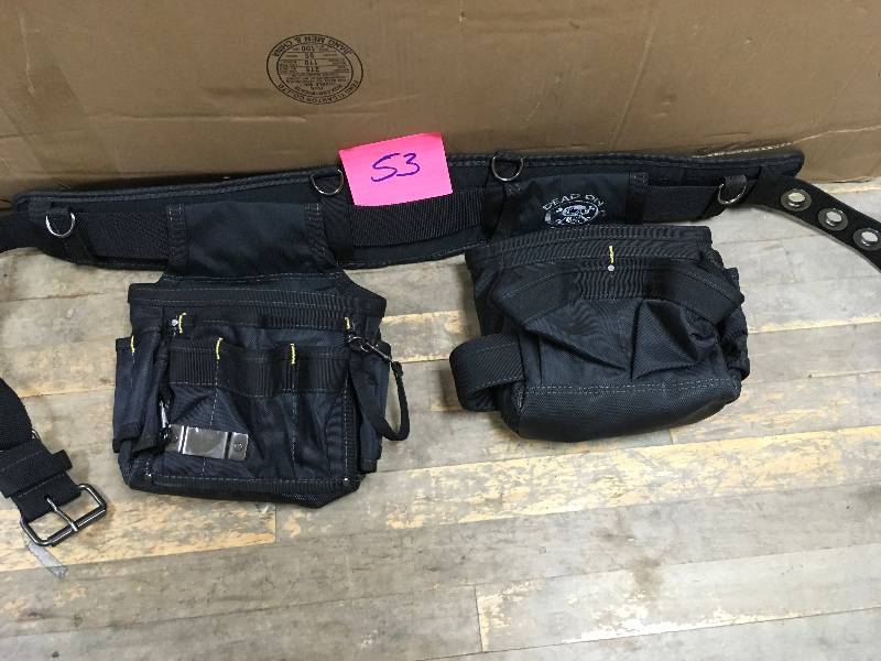 lot 53 image: Dead on 3-Piece Professional Electricial Suspension Rig
