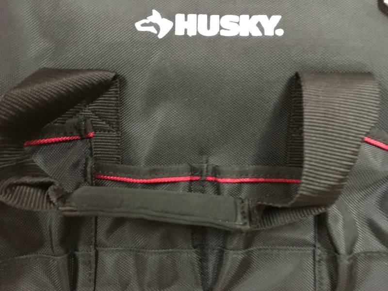 lot 106 image: Husky 14 in. Large Mouth Bag