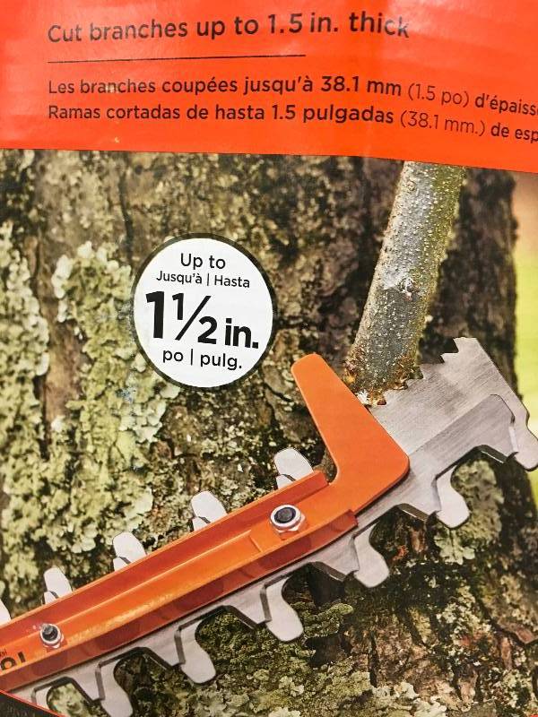 lot 1 image: Black & Decker 22 in. 20-Volt MAX Lithium-Ion Cordless Hedge Trimmer tool Only Work USED