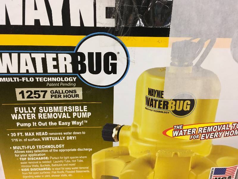 lot 4 image: Wayne 0.16 HP WaterBUG Submersible Utility Pump with Multi-Flo Technology