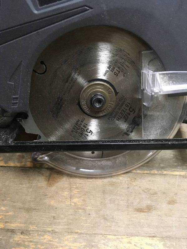 lot 92 image: Ryobi Tools P505 18V ONE 5-12 Cordless Circular Saw, Tool Only  USED