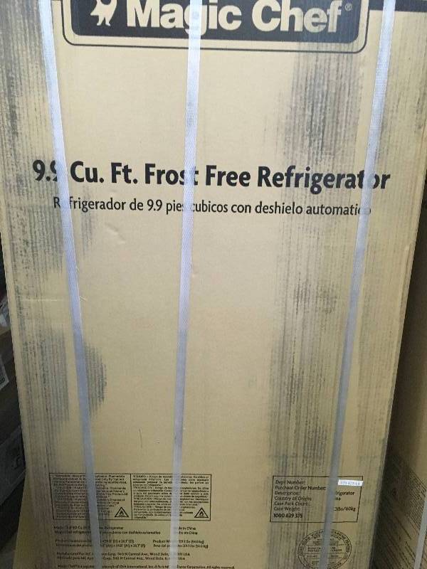 Magic Chef 9.9 cu. ft. Top Freezer Refrigerator in White
