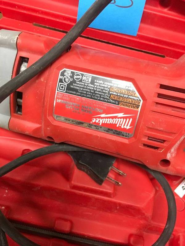 MILWAUKEE 1 in. SDS D-Handle Rotary Hammer  USED