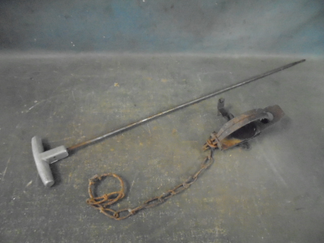 Jump trap and T-Handle Rod