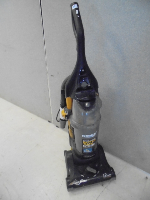 Vacuum Cleaner