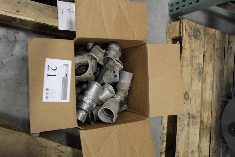 lot 21 image: Electrical Connection, Parts