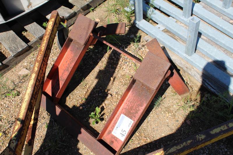 lot 45 image: Forklift Attachment - 55-Gallon Drum