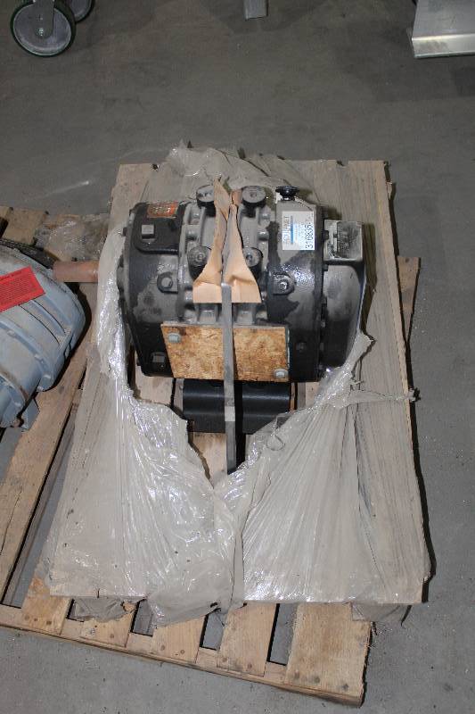 lot 47 image: Industrial Air Pump w General Resource Corporation Rebuilt Motor