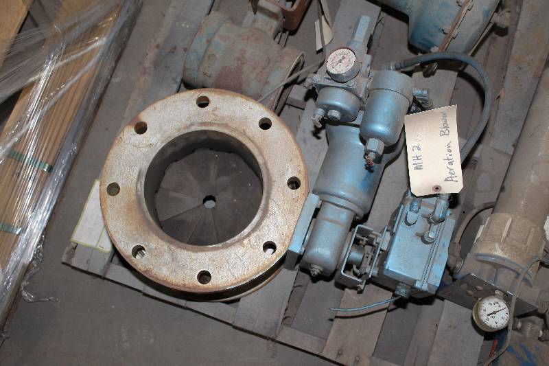 lot 51 image: Ingersoll-Rand Electro-Pneumatic Positioner