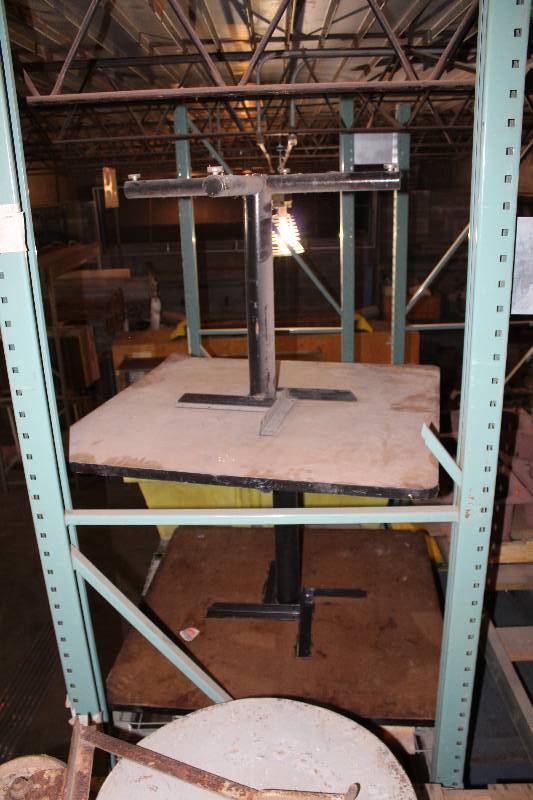 lot 86 image: Lot of (2) Tables
