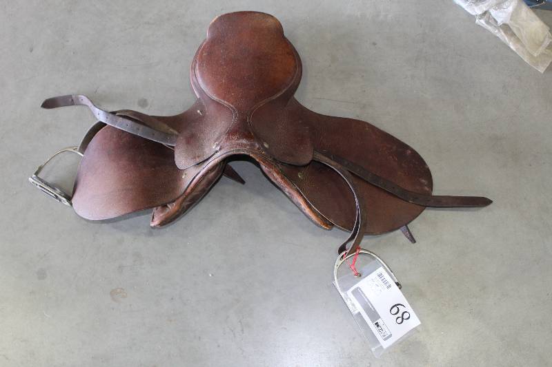 lot 89 image: Horse Saddle