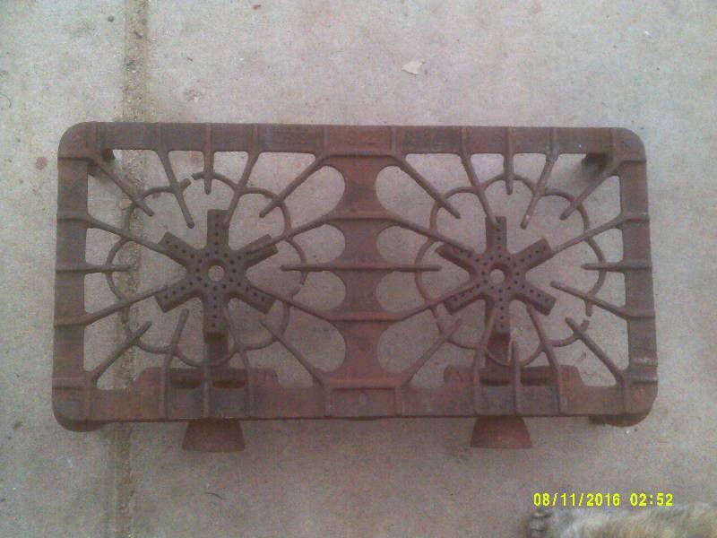 ANTIQUE CAST IRON DOUBLE BURNER