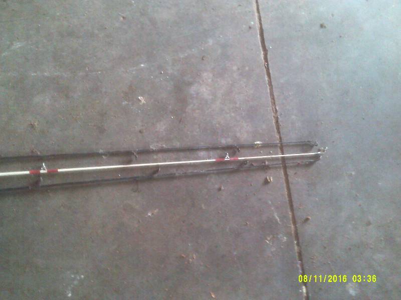 2 FISHING RODS