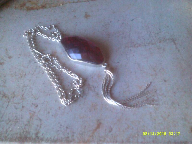 SILVER CHAIN RED STONE