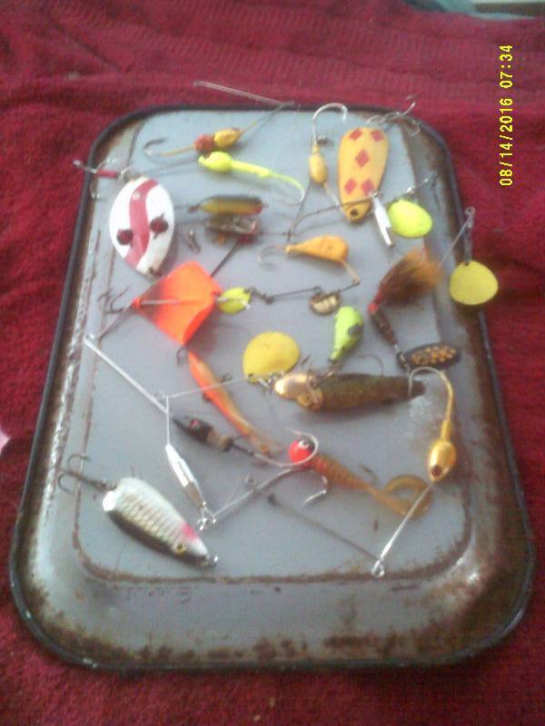 FISHING LURES AND SPOONS