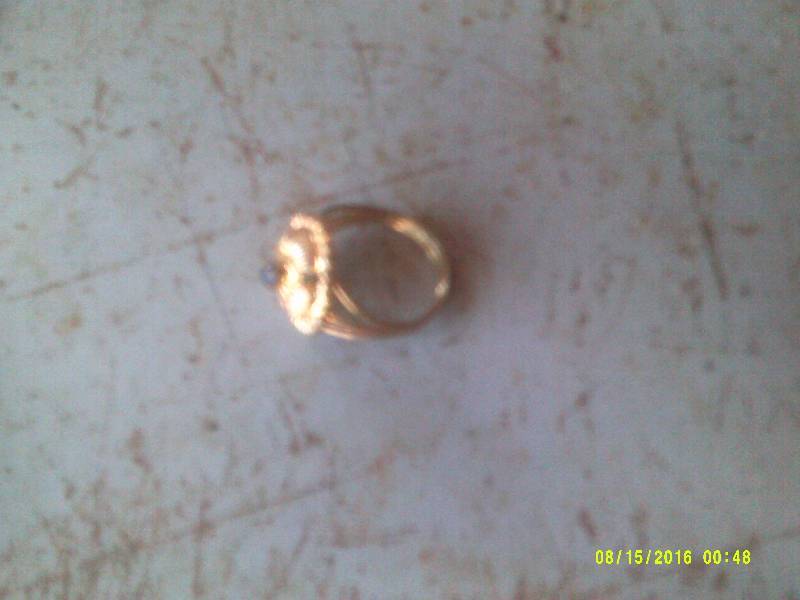 SZ 4 GOLD RING