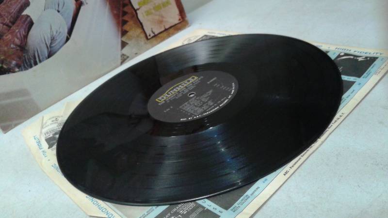 lot 11 image: Vinyl LP 12 Record - Used - Sleeve Shows Wear, Record Shows Wear, The Mamas And The Papas