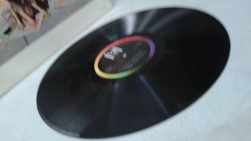 lot 17 image: 12 Vinyl LP Record, Sleeve Shows Wear, Record Is In Good Condition - Dick Gregory - Running For President