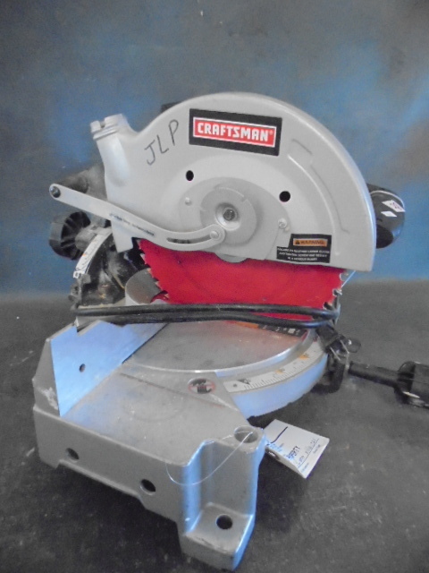 lot 28 image: Compound Miter Saw