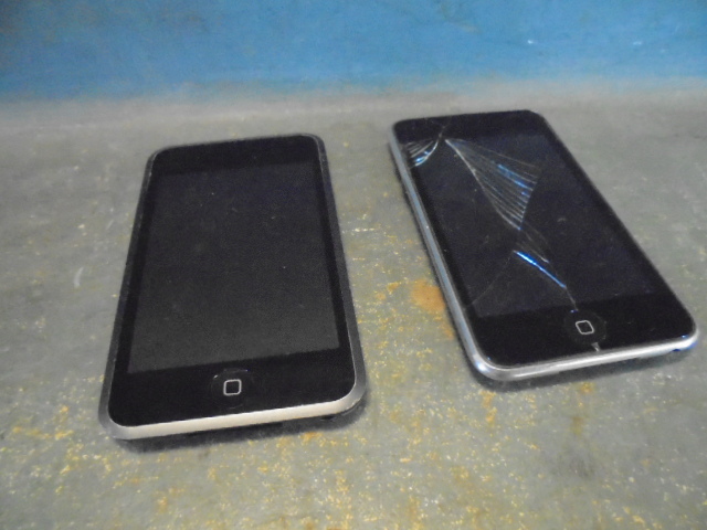 lot 53 image: iPods