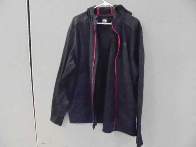 lot 58 image: Northface Hooded Jacket