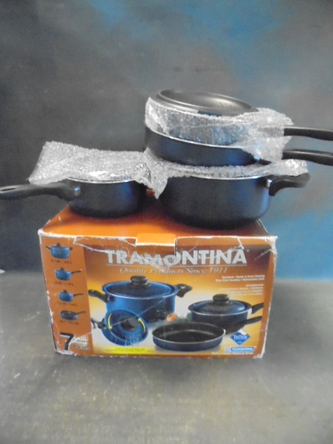 lot 59 image: Tamontina Pan Set