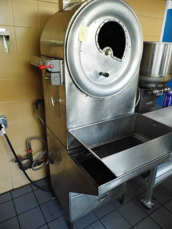 lot 4 image: Dry Popper Machine