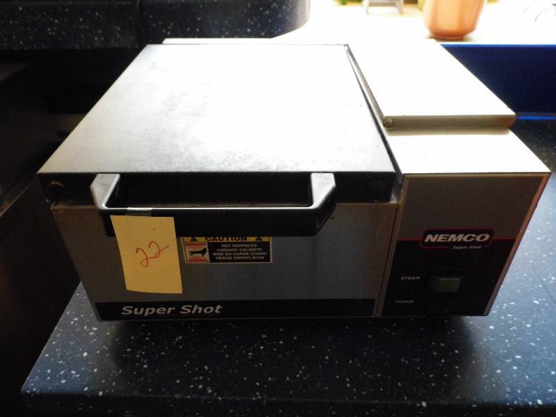 lot 22 image: Nemco Super Shot Steamer