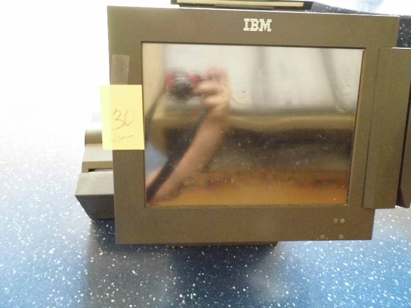 lot 30 image: POS Station w Cash Drawer