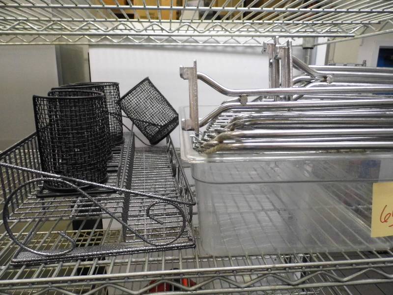 lot 66 image: Assorted Kitchen Items