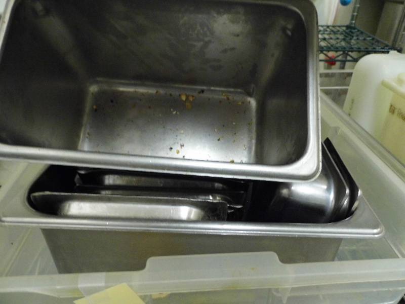 lot 73 image: Assorted Kitchen Items