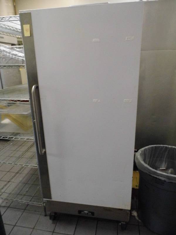 lot 90 image: Artic Air Commercial Freezer