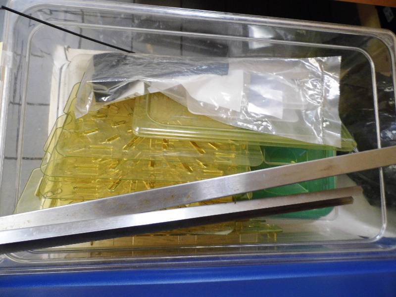 lot 106 image: Plastic Containers - Drain Pans