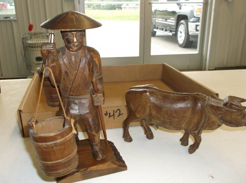 lot 42 image: Wooden figurines