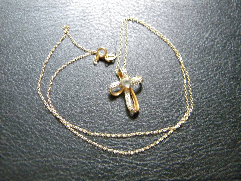 lot 16 image: Sterling Silver Necklace