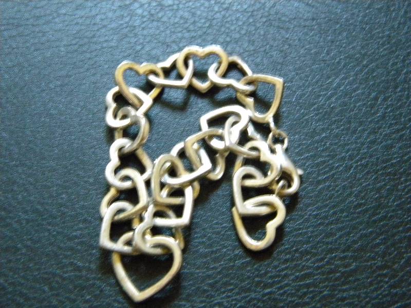 lot 28 image: Sterling Silver Bracelet