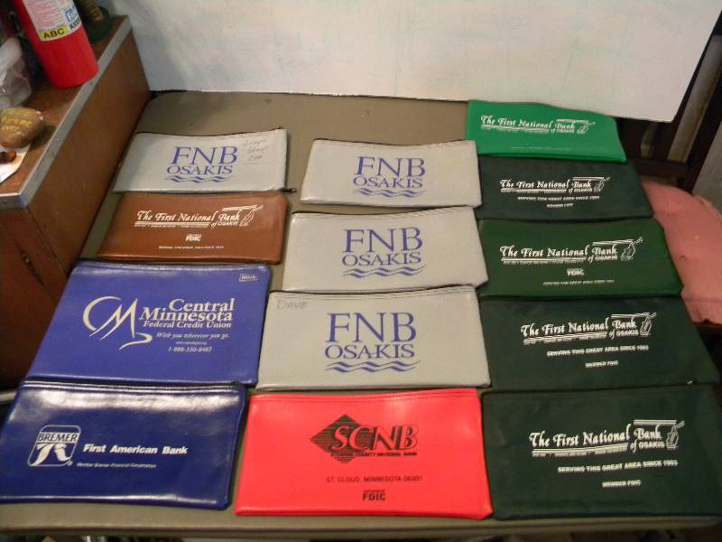lot 64 image: 13 Bank Bags