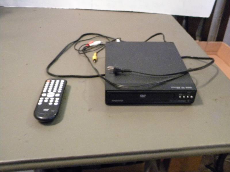 lot 90 image: DVD Player