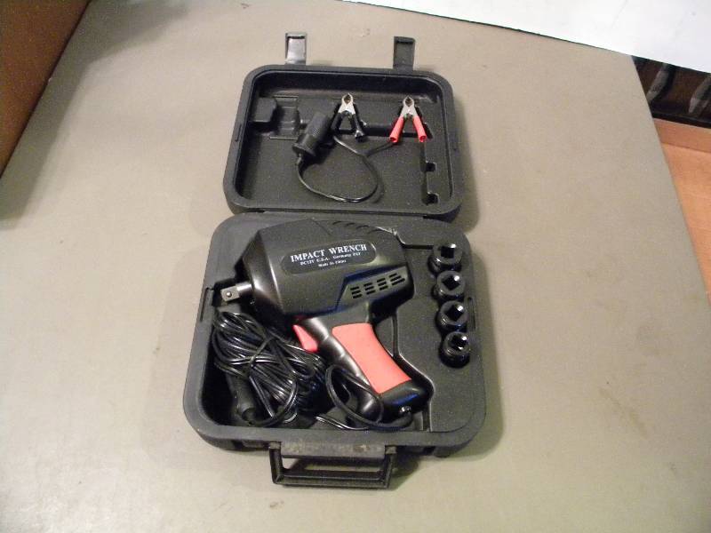 lot 103 image: Impact Wrench
