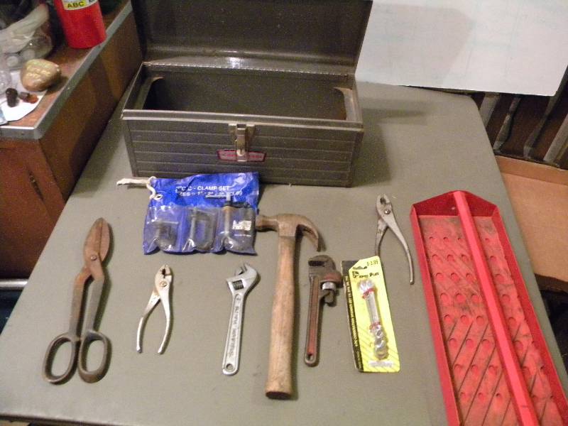lot 111 image: Tool Box & Tools