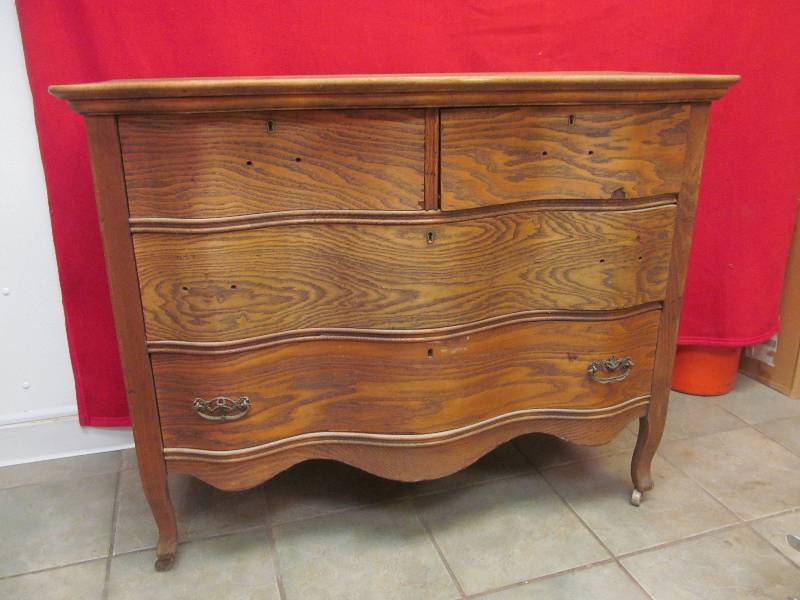 dresser