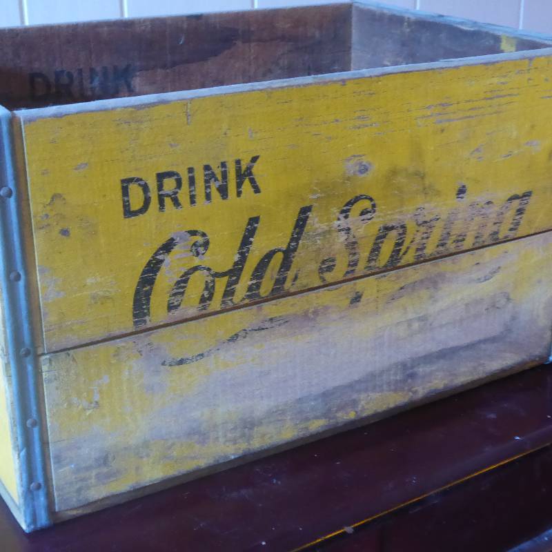 lot 63 image: Vintage Drink Cold Spring Beverage Box