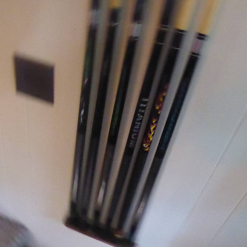 lot 77 image: Pool Cue Lot #1