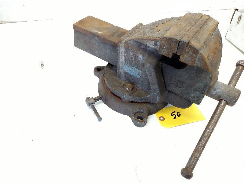 Eron 5 Swivel Base Vise...