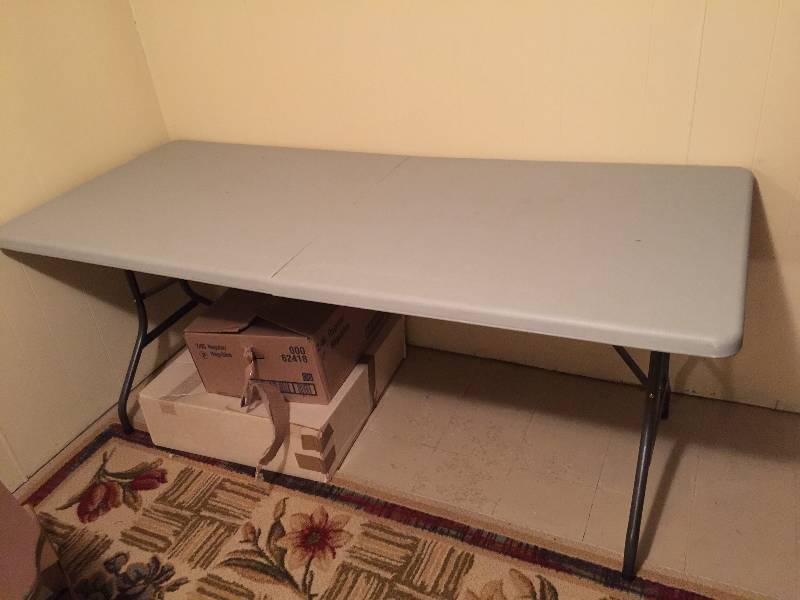 Folding Table