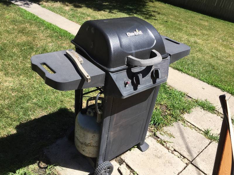Gas Grill with Propane Tank