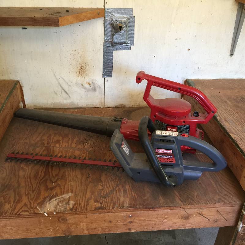 Hedge Trimmer & Leaf Blower